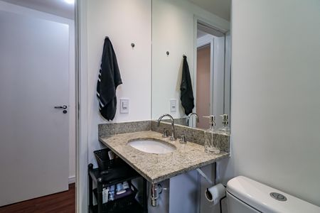 Apartamento à venda com 94m², 3 quartos e 2 vagasSuite - Banheiro