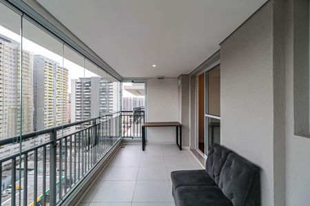 Apartamento à venda com 94m², 3 quartos e 2 vagasVaranda