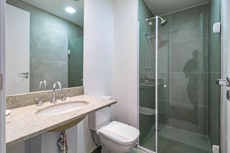 Apartamento à venda com 94m², 3 quartos e 2 vagasBanheiro social