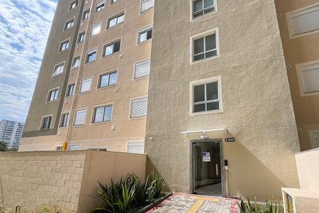 Apartamento à venda com 35m², 2 quartos e 1 vagaFachada + plaquinha