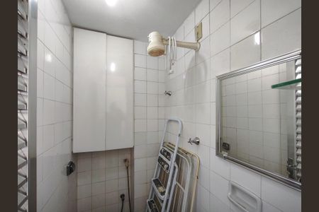 Apartamento à venda com 80m², 1 quarto e 1 vaga Apartamento à venda com 80m², 1 quarto e 1 vagaBanheiro de serviço