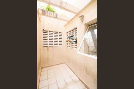 Casa à venda com 460m², 4 quartos e 4 vagas Casa à venda com 460m², 4 quartos e 4 vagasÁrea comum