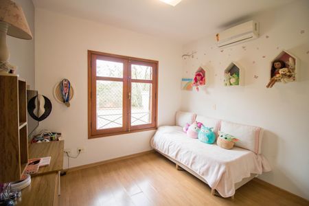 Casa à venda com 460m², 4 quartos e 4 vagas Casa à venda com 460m², 4 quartos e 4 vagasSuíte 2