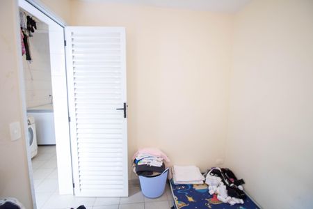 Casa à venda com 460m², 4 quartos e 4 vagas Casa à venda com 460m², 4 quartos e 4 vagasQuarto de Serviço