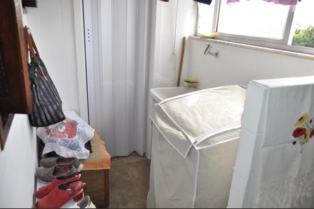 Apartamento para alugar com 58m², 2 quartos e 1 vagaÁrea de Serviço