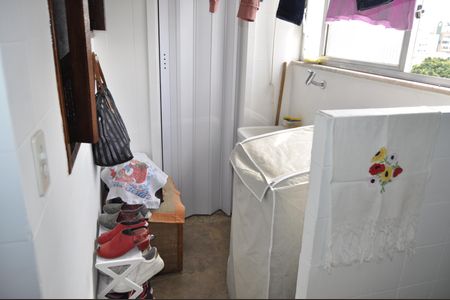 Apartamento para alugar com 58m², 2 quartos e 1 vagaÁrea de Serviço