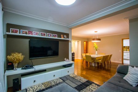 Apartamento para alugar com 127m², 3 quartos e 2 vagasSala