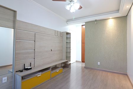 Apartamento à venda com 65m², 2 quartos e 1 vagaSala