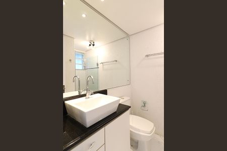 Apartamento à venda com 65m², 2 quartos e 1 vagaBanheiro Social