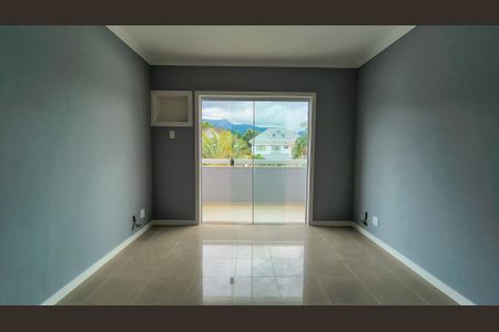 Casa de condomínio à venda com 480m², 5 quartos e 4 vagas Casa de condomínio à venda com 480m², 5 quartos e 4 vagasSuíte 2