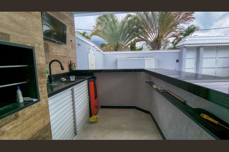 Casa de condomínio à venda com 480m², 5 quartos e 4 vagas Casa de condomínio à venda com 480m², 5 quartos e 4 vagasÁrea Externa