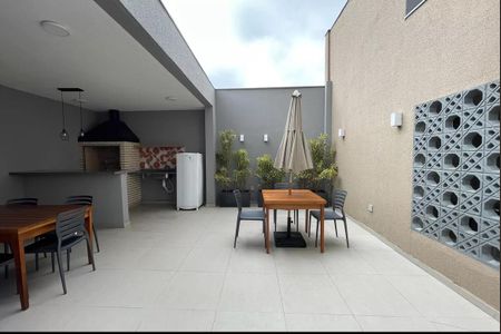 Apartamento à venda com 26m², 1 quarto e sem vagaÁrea comum - Churrasqueira