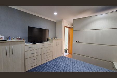 Apartamento à venda com 138m², 3 quartos e 2 vagas Apartamento à venda com 138m², 3 quartos e 2 vagasSuíte 2