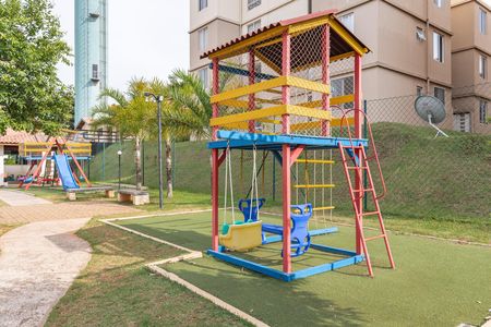Apartamento à venda com 49m², 3 quartos e 1 vaga Apartamento à venda com 49m², 3 quartos e 1 vagaÁrea comum - Playground