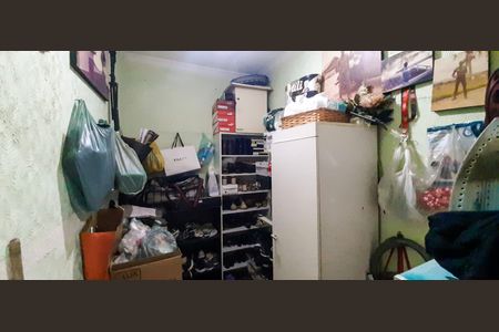 Casa à venda com 180m², 3 quartos e 2 vagas Casa à venda com 180m², 3 quartos e 2 vagasDespensa