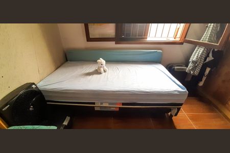 Casa à venda com 180m², 3 quartos e 2 vagas Casa à venda com 180m², 3 quartos e 2 vagasQuarto 2