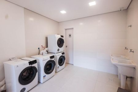 Apartamento à venda com 28m², 1 quarto e sem vagaÁrea comum