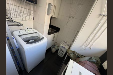 Apartamento para alugar com 80m², 2 quartos e 2 vagas