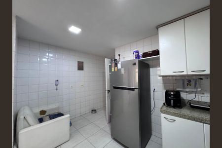 Apartamento à venda com 122m², 3 quartos e 2 vagasCozinha 