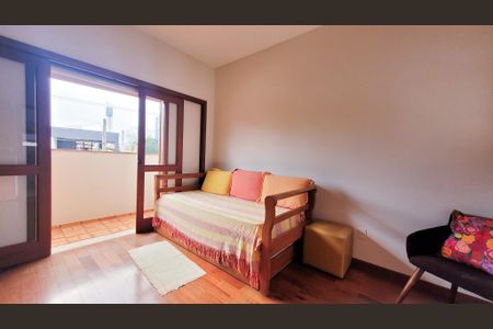 Casa de condomínio para alugar com 250m², 3 quartos e 2 vagas Casa de condomínio para alugar com 250m², 3 quartos e 2 vagasSuíte 2