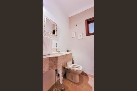 Casa de condomínio para alugar com 250m², 3 quartos e 2 vagas Casa de condomínio para alugar com 250m², 3 quartos e 2 vagasLavabo