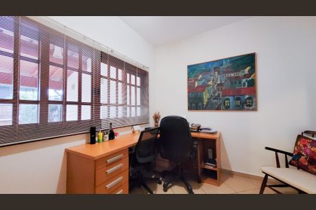 Casa de condomínio para alugar com 250m², 3 quartos e 2 vagas Casa de condomínio para alugar com 250m², 3 quartos e 2 vagasEscritório