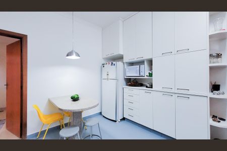 Casa de condomínio para alugar com 250m², 3 quartos e 2 vagas Casa de condomínio para alugar com 250m², 3 quartos e 2 vagasCozinha