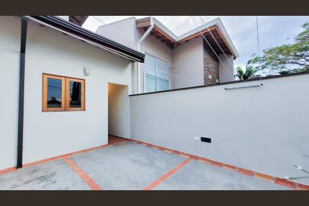 Casa de condomínio para alugar com 250m², 3 quartos e 2 vagas Casa de condomínio para alugar com 250m², 3 quartos e 2 vagasÁrea externa