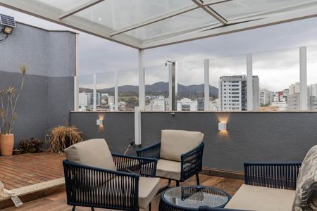 Apartamento à venda com 190m², 3 quartos e 4 vagasCobertura