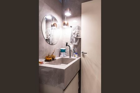 Apartamento à venda com 190m², 3 quartos e 4 vagasBanheiro de Serviço