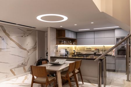 Apartamento à venda com 190m², 3 quartos e 4 vagasCozinha