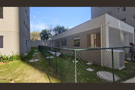 Apartamento à venda com 43m², 2 quartos e sem vagaÁrea comum - Salão de festas
