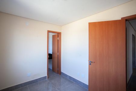 Apartamento à venda com 99m², 3 quartos e 2 vagasSuíte