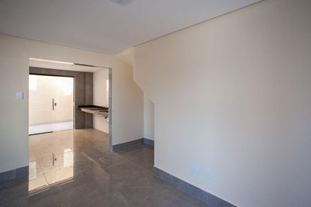 Sala de apartamento à venda com 3 quartos, 99m² em Planalto, Belo Horizonte