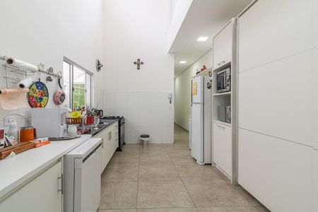 Casa à venda com 140m², 3 quartos e 2 vagasCozinha