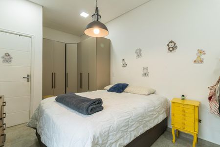 Casa à venda com 140m², 3 quartos e 2 vagasQuarto Suíte 1