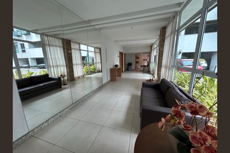 Apartamento à venda com 165m², 3 quartos e 2 vagasHall de entrada