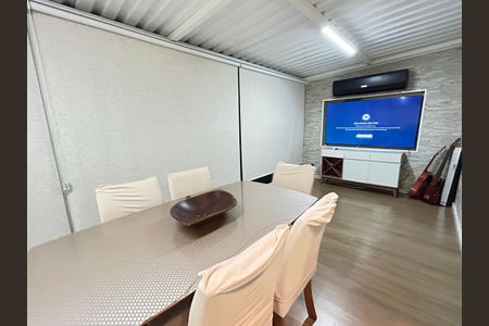 Apartamento à venda com 165m², 3 quartos e 2 vagasCopa