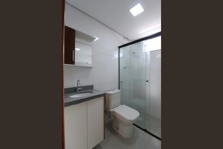 Banheiro de casa para alugar com 1 quarto, 22m² em Indianópolis, São Paulo