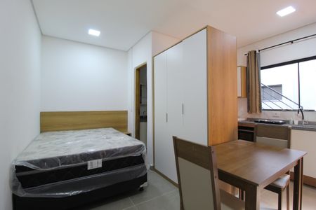 Sala/Quarto de casa para alugar com 1 quarto, 22m² em Indianópolis, São Paulo