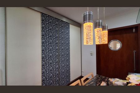 Casa à venda com 390m², 4 quartos e 6 vagas Casa à venda com 390m², 4 quartos e 6 vagasCozinha