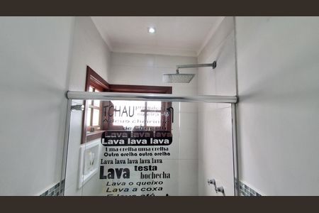 Casa à venda com 390m², 4 quartos e 6 vagas Casa à venda com 390m², 4 quartos e 6 vagasBanheiro Suíte 1