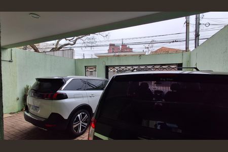 Casa à venda com 390m², 4 quartos e 6 vagas Casa à venda com 390m², 4 quartos e 6 vagasGaragem