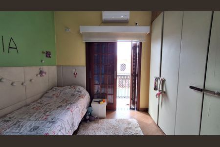 Casa à venda com 390m², 4 quartos e 6 vagas Casa à venda com 390m², 4 quartos e 6 vagasSuíte 1