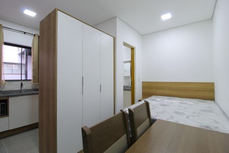 Sala/Quarto de casa para alugar com 1 quarto, 22m² em Indianópolis, São Paulo
