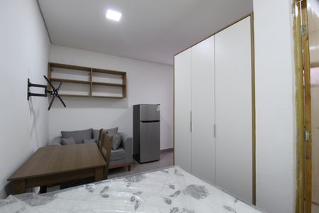 Sala/Quarto de casa para alugar com 1 quarto, 22m² em Indianópolis, São Paulo