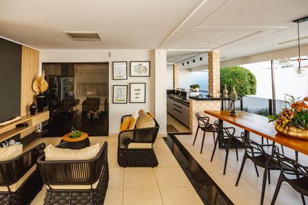 Casa à venda com 435m², 3 quartos e 3 vagasÁrea Externa