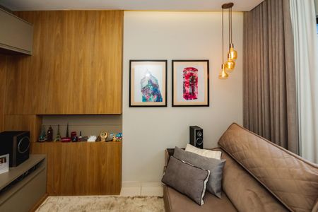 Casa à venda com 435m², 3 quartos e 3 vagasSala