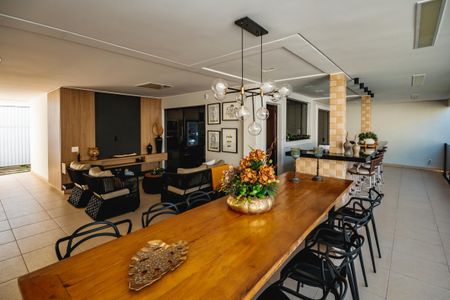 Casa à venda com 435m², 3 quartos e 3 vagasÁrea Externa