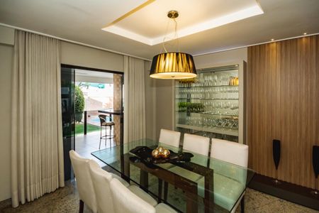 Sala de casa à venda com 3 quartos, 435m² em Castelo, Belo Horizonte